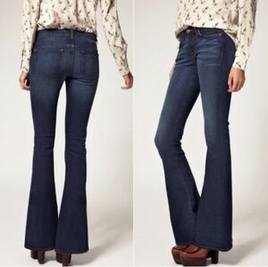 J BRAND "Martini" med darkwash flares jeans style#1197C032 sz 29x35L *TALL* euc